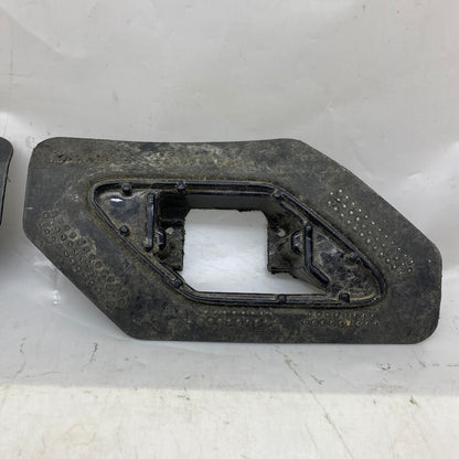 Porsche Cayenne Far Yıkama Kapak Braketi 7P5807755