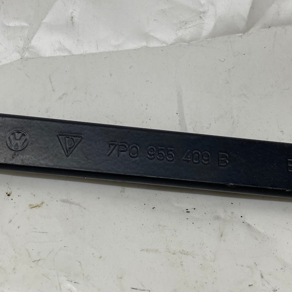 Porsche Cayenne Ön Cam Silecek Kolu 7P0955409B