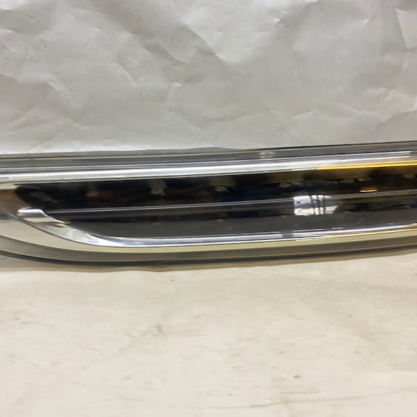 Porsche Cayenne Ön Sağ Gündüz LED/Sis Farı 11-15 7P5941182B En Uygun Oto Parça