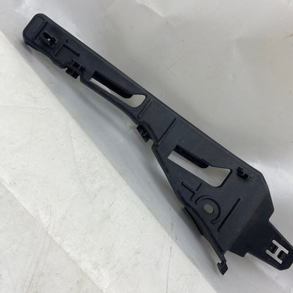 Porsche Cayenne Ön Tampon Braketi Sağ 7P5807050