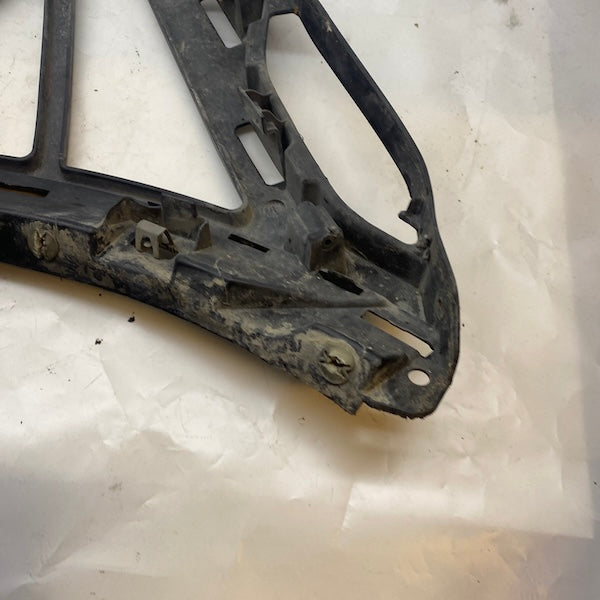 Porsche Cayenne Tampon İç Braketi Sağ-Sol 11-18