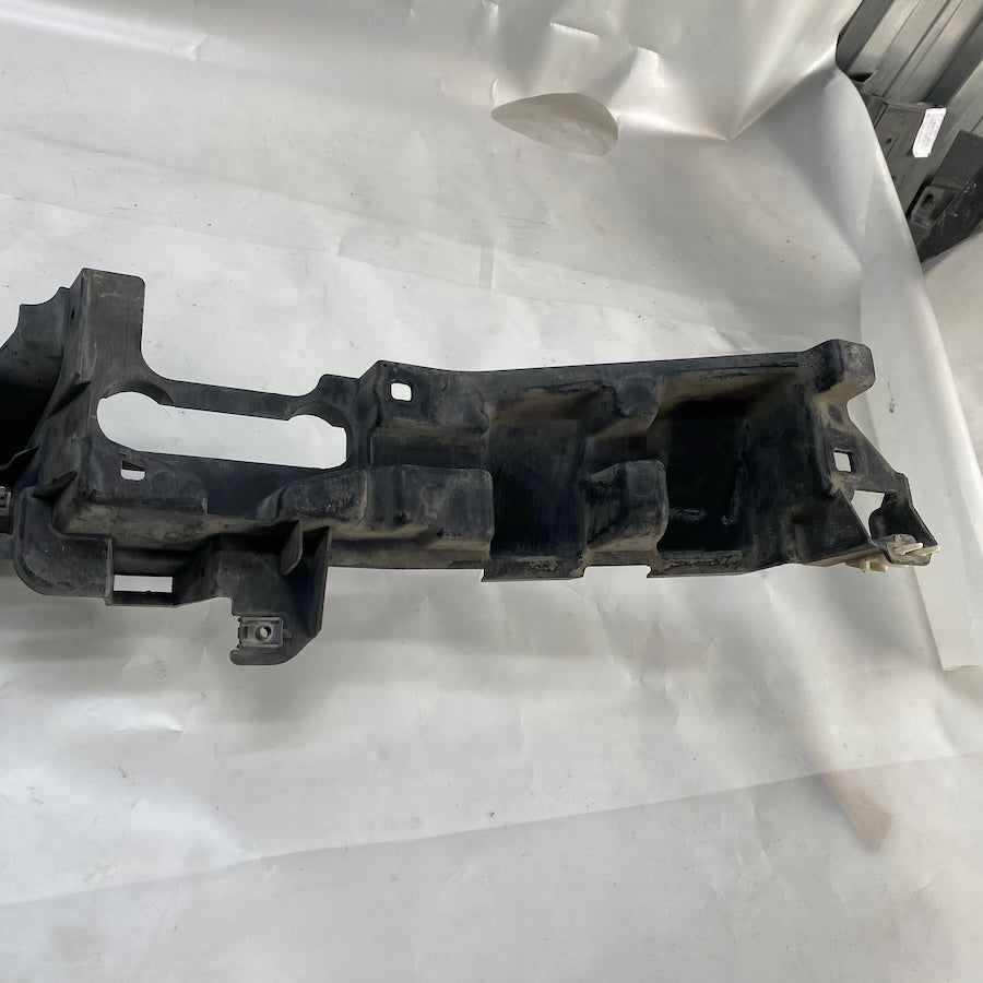 Range Rover L322 Ön Tampon Destek Bakaliti DPC500010