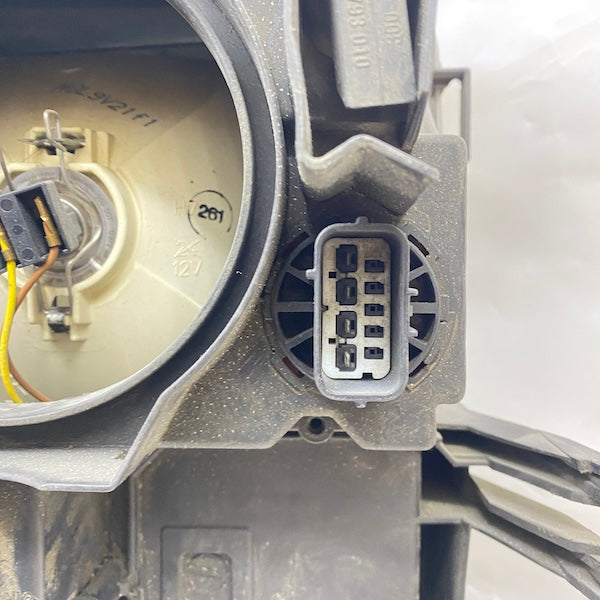 Range Rover L322 Sağ Far 0301185204 En Uygun Oto Parça