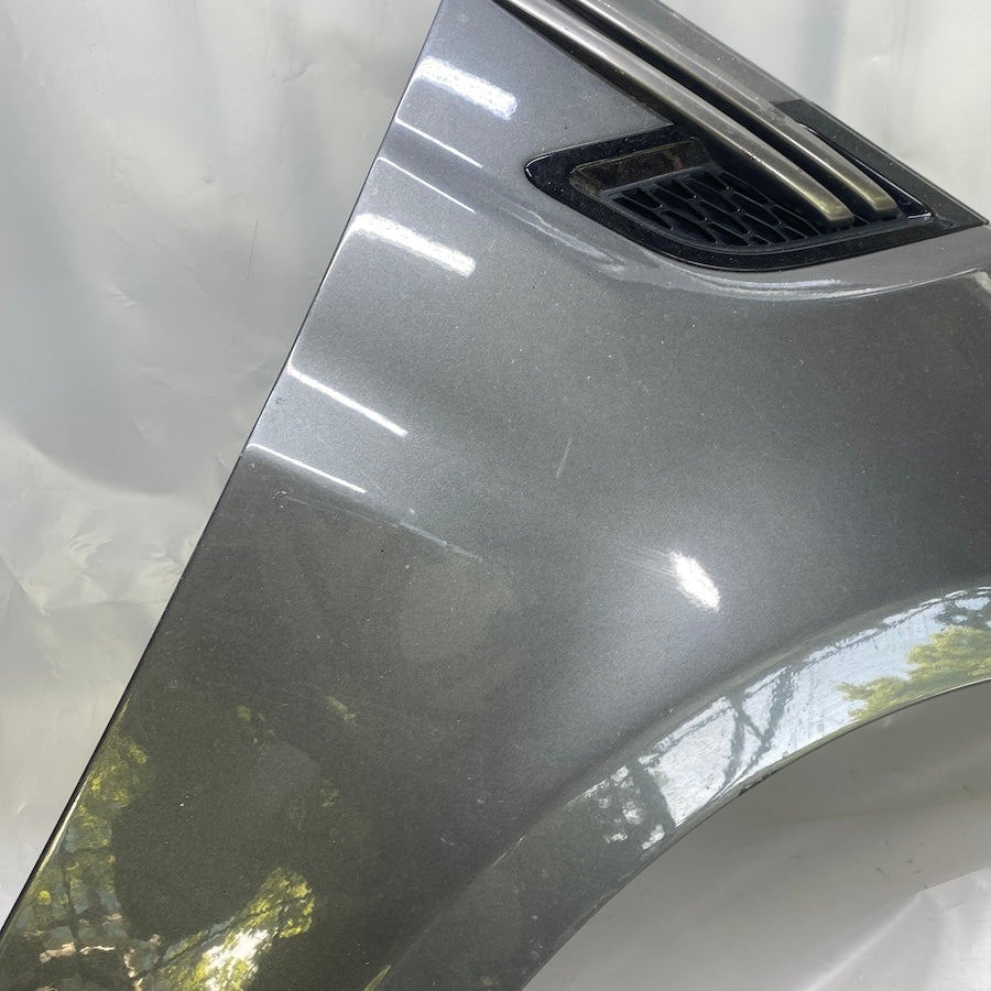 Range Rover L494 Sport Ön Sağ/Sol Çamurluk DK62-16145-AA Orijinal Çıkma