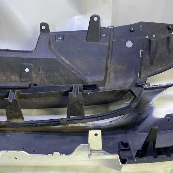 Range Rover Sport L494 Ön Tampon DK61-17F775 En Uygun Oto Parça