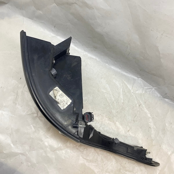 Range Rover Sport L494 Stop Lambası Sağ/Sol 15-17 Çıkma En Uygun Oto Parça