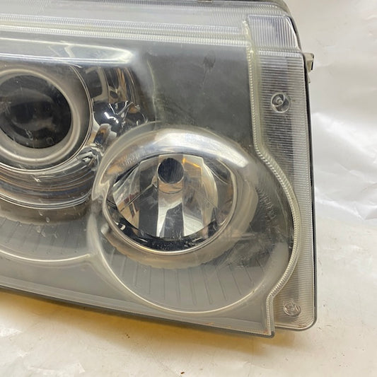 Range Rover Sport Sağ Far Xenon 05-09 1EL238022 Çıkma En Uygun Oto Parça