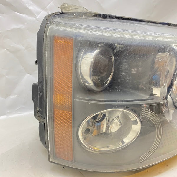 Range Rover Sport Sağ Far Xenon 05-09 1EL238022 Çıkma En Uygun Oto Parça