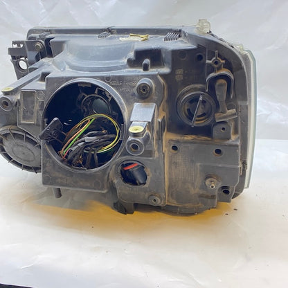 Range Rover Sport Sağ Far Xenon 05-09 1EL238022 Çıkma En Uygun Oto Parça