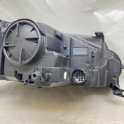 Range Rover Sport Sağ/Sol Far LR090488 En Uygun Oto Parça