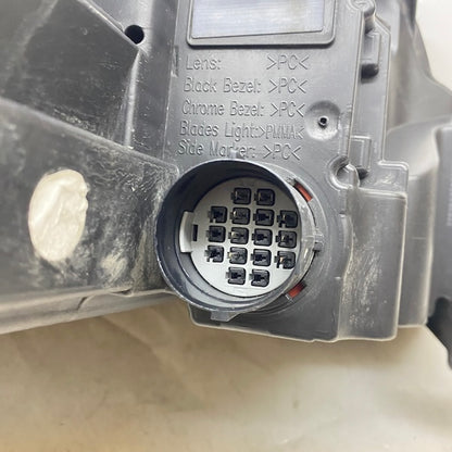 Range Rover Sport Sağ/Sol Far LR090488 En Uygun Oto Parça