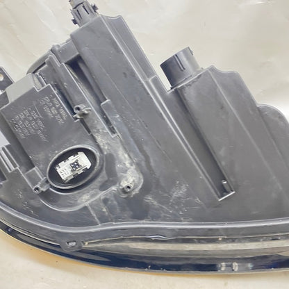 Range Rover Sport Sağ/Sol Far LR090488 En Uygun Oto Parça