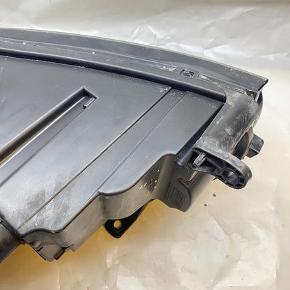 Range Rover Sport Sağ/Sol Far LR090488 En Uygun Oto Parça