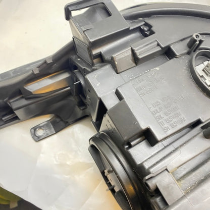 Range Rover Sport Sağ/Sol Far LR090488 En Uygun Oto Parça