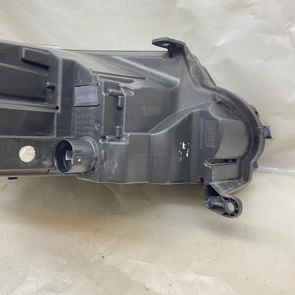 Range Rover Sport Sağ/Sol Far LR090488 En Uygun Oto Parça