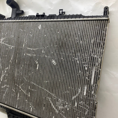 Range Rover Sport/Discovery 4 Motor Su Radyatörü AH32-8005-BA En Uygun Oto Parça