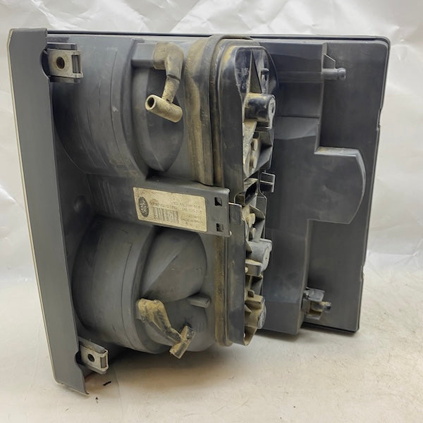 Range Rover Vogue L322 Stop Lambası Sağ/Sol 03-05 Çıkma En Uygun Oto Parça