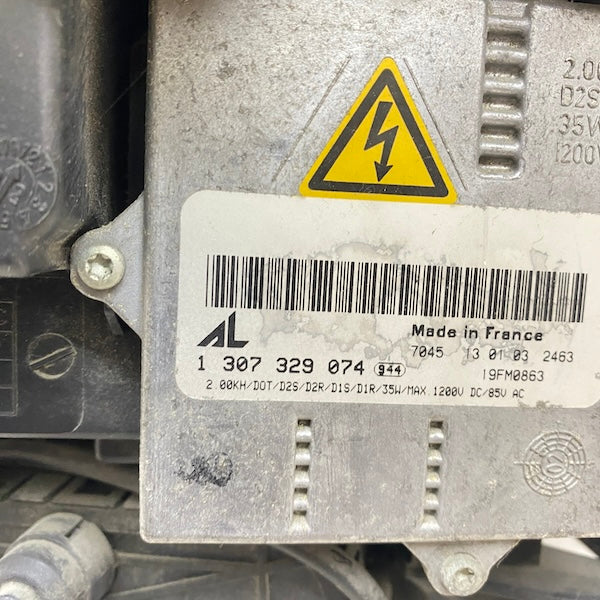 Range Rover Vogue Sağ/Sol Far 0301185272/0301185271 En Uygun Oto Parça