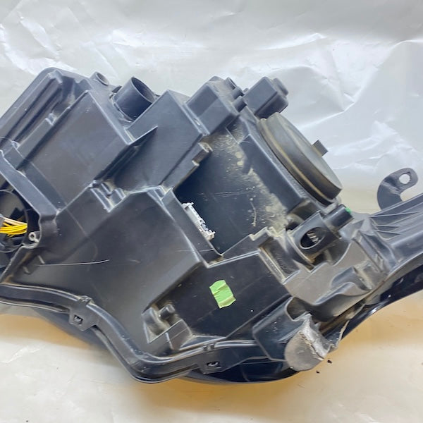 Range Rover Vogue Sağ/Sol Far Xenon CK52-13W030-ED En Uygun Oto Parça