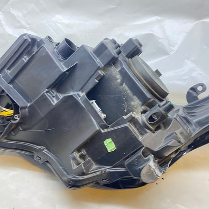 Range Rover Vogue Sağ/Sol Far Xenon CK52-13W030-ED En Uygun Oto Parça