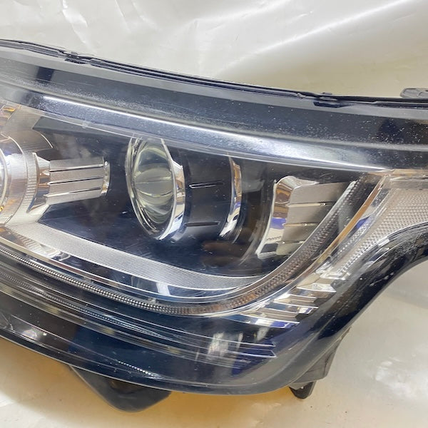 Range Rover Vogue Sağ/Sol Far Xenon CK52-13W030-ED En Uygun Oto Parça