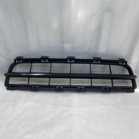 Renault Clio 2 Symbol Ön Tampon Orta Izgara 8200445992 - En Uygun Oto Parça
