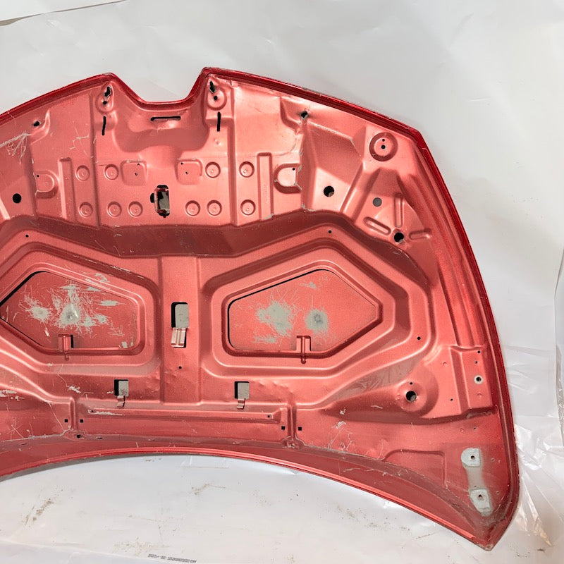 Renault Clio 4 Motor Kaputu 13-19 Kırmızı En Uygun Oto Parça