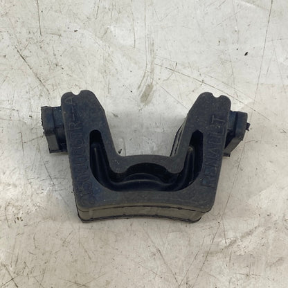 Renault Clio 4 Radyatör Üst Lastiği 215060007R En Uygun Oto Parça