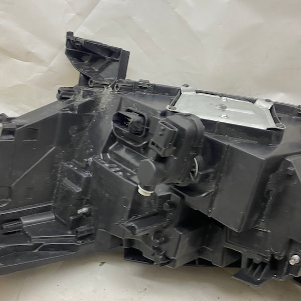 Renault Clio 5,5 Faz2 Sağ Far Ledli 260103507R En Uygun Oto Parça