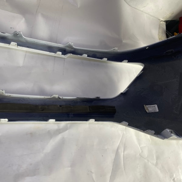 Renault Clio 5 Ön Tampon Orijinal Çıkma (Sağ Köşe Kırık) En Uygun Oto Parça