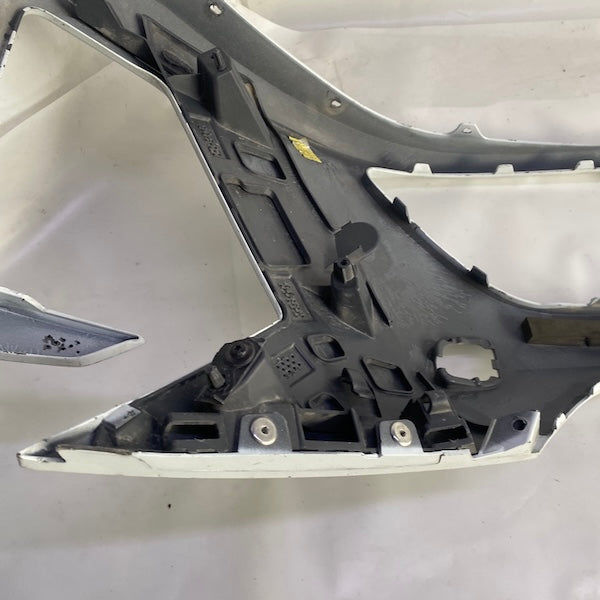 Renault Clio 5 Ön Tampon Orijinal Çıkma (Sağ Köşe Kırık) En Uygun Oto Parça