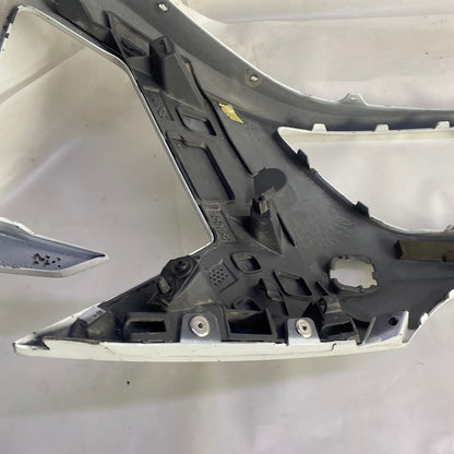 Renault Clio 5 Ön Tampon Orijinal Çıkma (Sağ Köşe Kırık) En Uygun Oto Parça