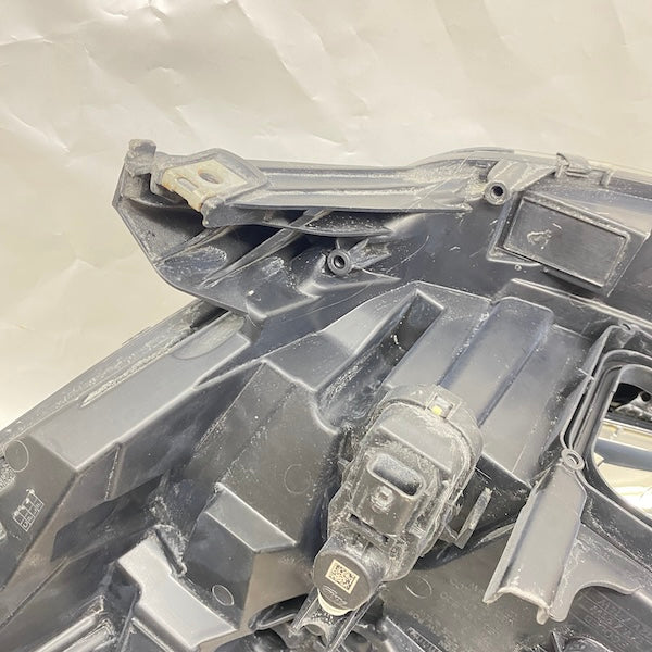 Renault Clio 5 Sağ Far 260108676R En Uygun Oto Parça