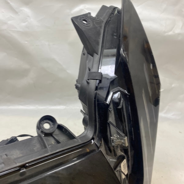 Renault Clio 5 Sağ Gündüz Led Camı 266002703R En Uygun Oto Parça