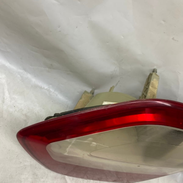 Renault Fluence Sağ İç Stop Lambası 265500038R En Uygun Oto Parça