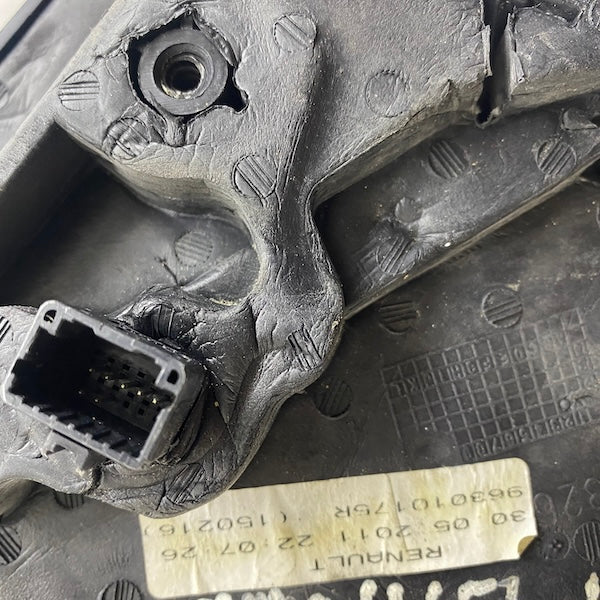 Renault Fluence/Megane 3 Sağ Dikiz Aynası 963010175R En Uygun Oto Parça