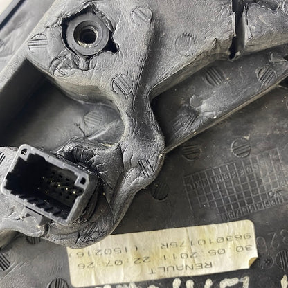 Renault Fluence/Megane 3 Sağ Dikiz Aynası 963010175R En Uygun Oto Parça