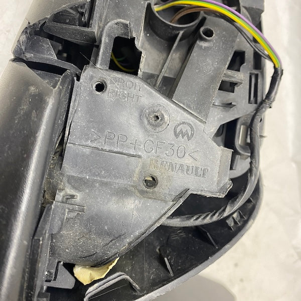 Renault Fluence/Megane 3 Sağ Dikiz Aynası 963010175R En Uygun Oto Parça