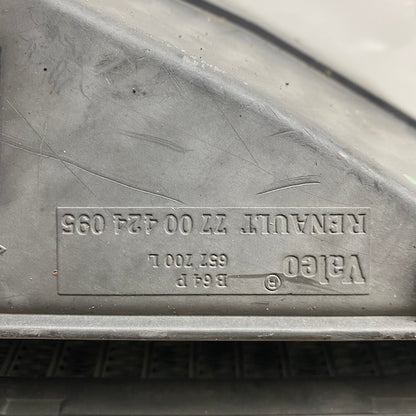 Renault Megane 1 Kalorifer Kazanı 7700424095