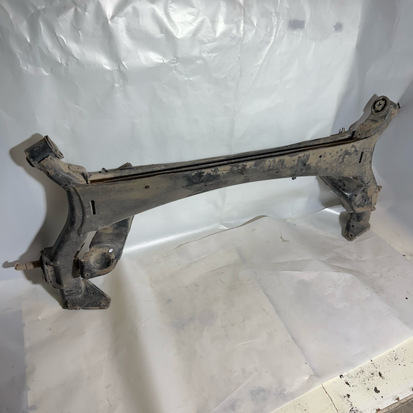 Renault Megane 2 Sedan Arka Dingil (Torsiyon) 7701478436 En Uygun Oto Parça