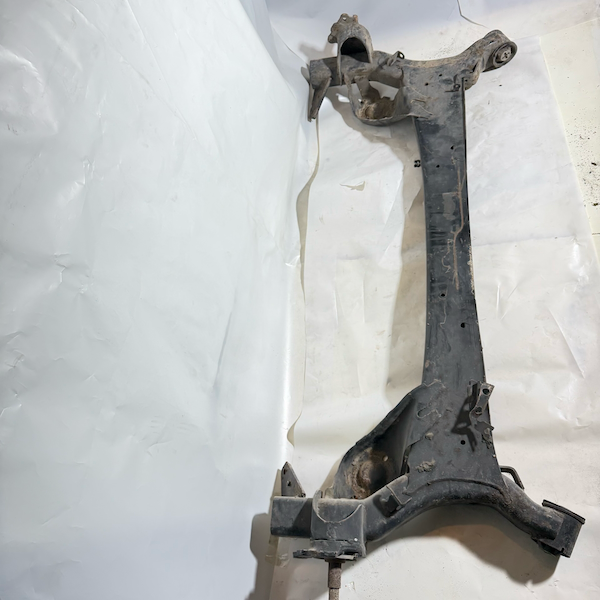 Renault Megane 2 Sedan Arka Dingil (Torsiyon) 7701478436 En Uygun Oto Parça