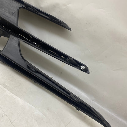 261A22847R Renault Megane 4 sis far çerçevesi – makyajlı kasa uyumlu
