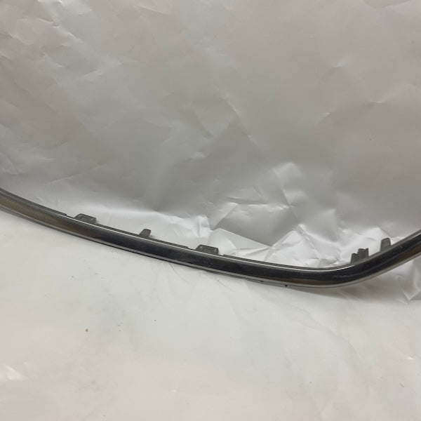Renault Megane 4 Ön Panjur Çıtası 623851211 2016-2021