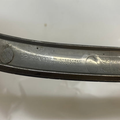 Renault Megane 4 Ön Panjur Çıtası 623851211 2016-2021