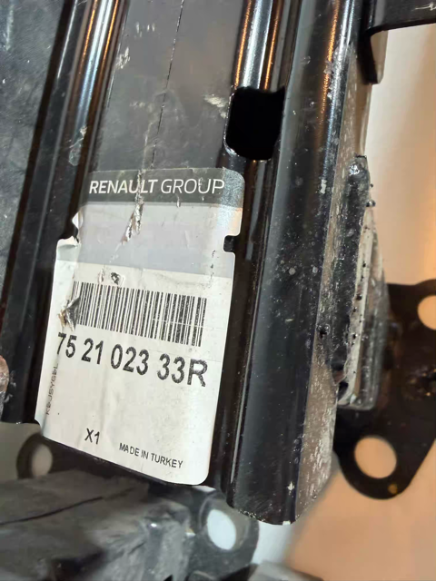 Renault Megane 4 Ön Tampon Demiri 752102333R Orijinal Sıfır En Uygun Oto Parça