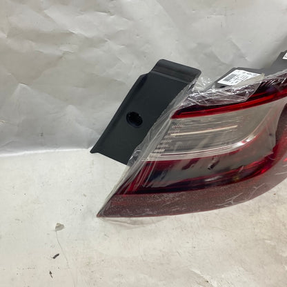 Renault Megane 4 Sağ Dış Stop 16-22 265507297R Çıkma En Uygun Oto Parça