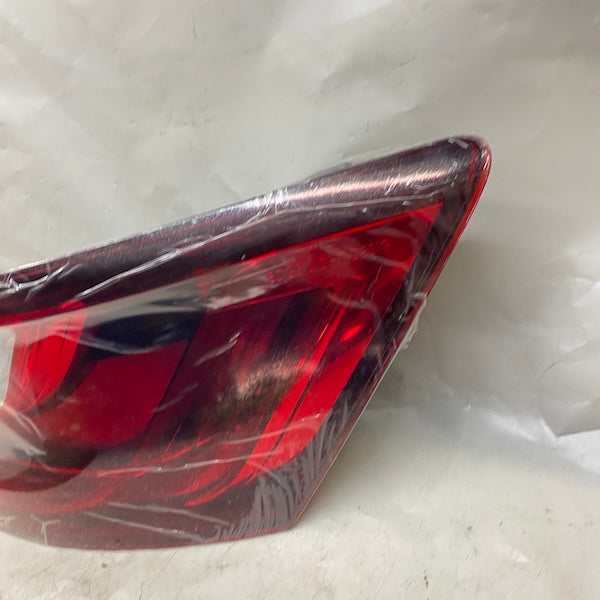 Renault Megane 4 Sağ Dış Stop 16-22 265507297R Çıkma En Uygun Oto Parça