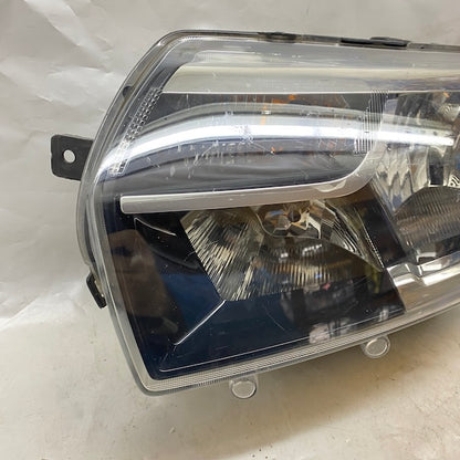 Renault Symbol Sol Far LED 17-20 260606236R Orijinal Çıkma En Uygun Oto Parça