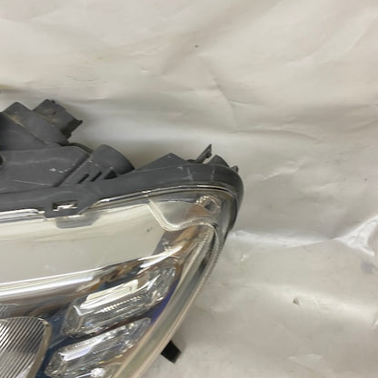 Renault Symbol Sol Far LED 17-20 260606236R Orijinal Çıkma En Uygun Oto Parça