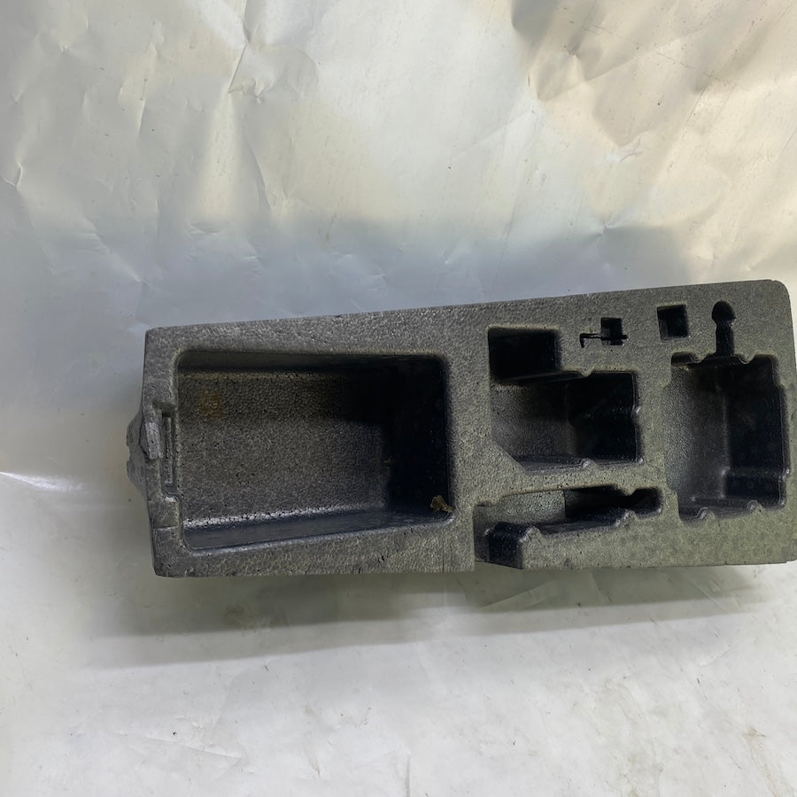 SEAT Leon MK4 Baga Köpük Kutusu/Alet Çantası/Stepne Köpüğü 5F0012109-A
